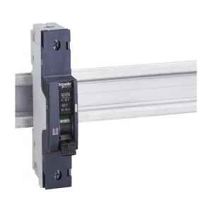 Автоматический выключатель Schneider Electric Acti9 1P 80А (C) 25кА (ШНАЙДЕР) Автоматический выключатель Schneider Electric Acti9 1P 80А (C) 25кА (ШНАЙДЕР)