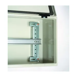 ШАССИ +1 DIN РЕЙКА 250x300 (ШНАЙДЕР) ШАССИ +1 DIN РЕЙКА 250x300 (ШНАЙДЕР)